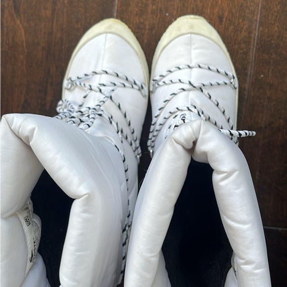 Lacoste winter shoes size 6 warm - Picture 3 of 6